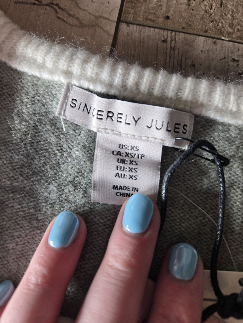 NWT Sincerely Jules Gray Knit Tie-Front Cardigan Top – Extra Small - Picture 2 of 16